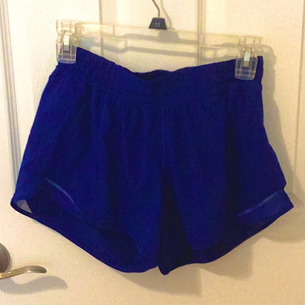 Lululemon Hottie Hots 4 inch